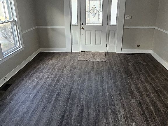 2nd image of 4312 Larkwood Ave