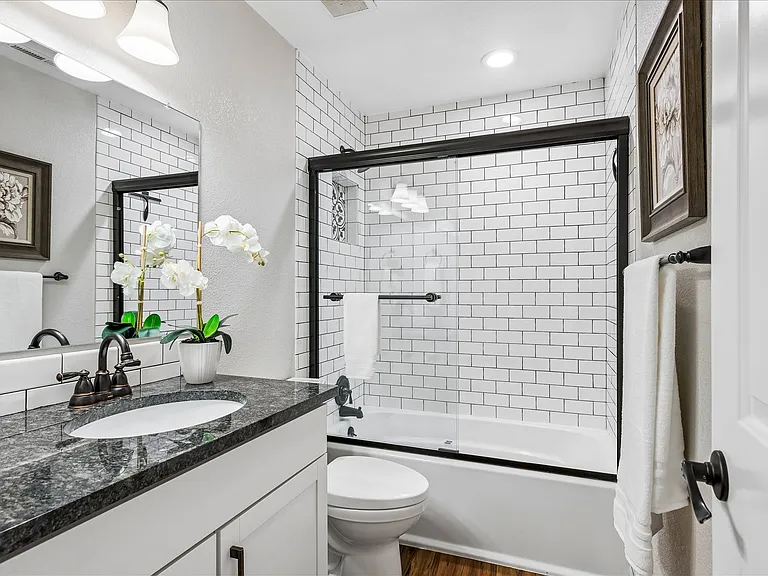 7110 S Gaylord St #L7 — Photo 13