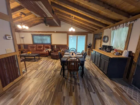 637 Pine Ave, Murfreesboro, AR 71958