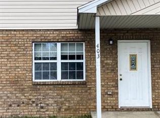 403 Country Villa Ln, Saint Robert, MO 65584