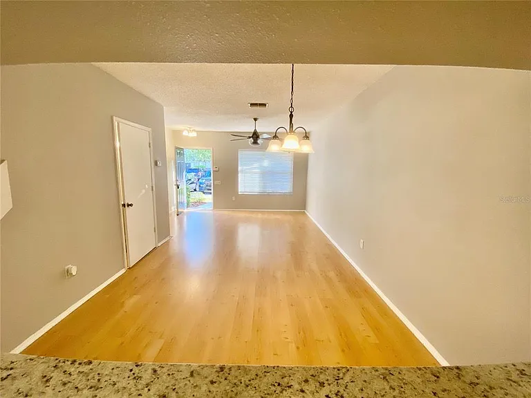 12415 Berkeley Square Dr — Photo 11