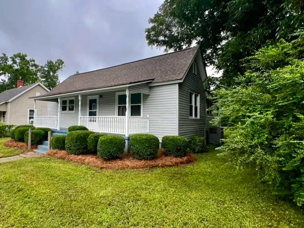 402 Florence St, Clinton, SC 29325
