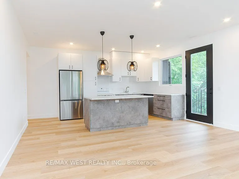 63 Lonborough Ave — Photo 2