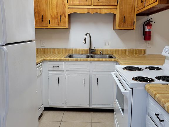 2nd image of 601 N 63rd Ave #601