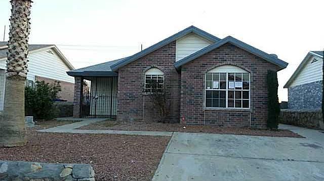 1st image of 11960 Royal Woods Dr