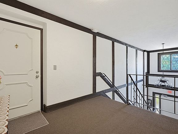 4th image of 14 Rainbow Pond Dr APT B2