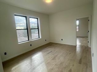 33-44 104th St #6, Corona, NY 11368