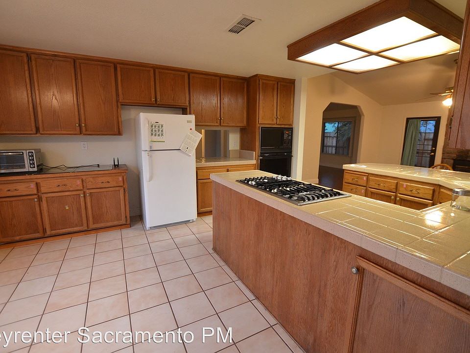 1st image of 5018 Briarglen Ct