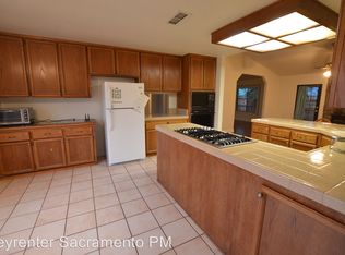 5018 Briarglen Ct, Elk Grove, CA 95758