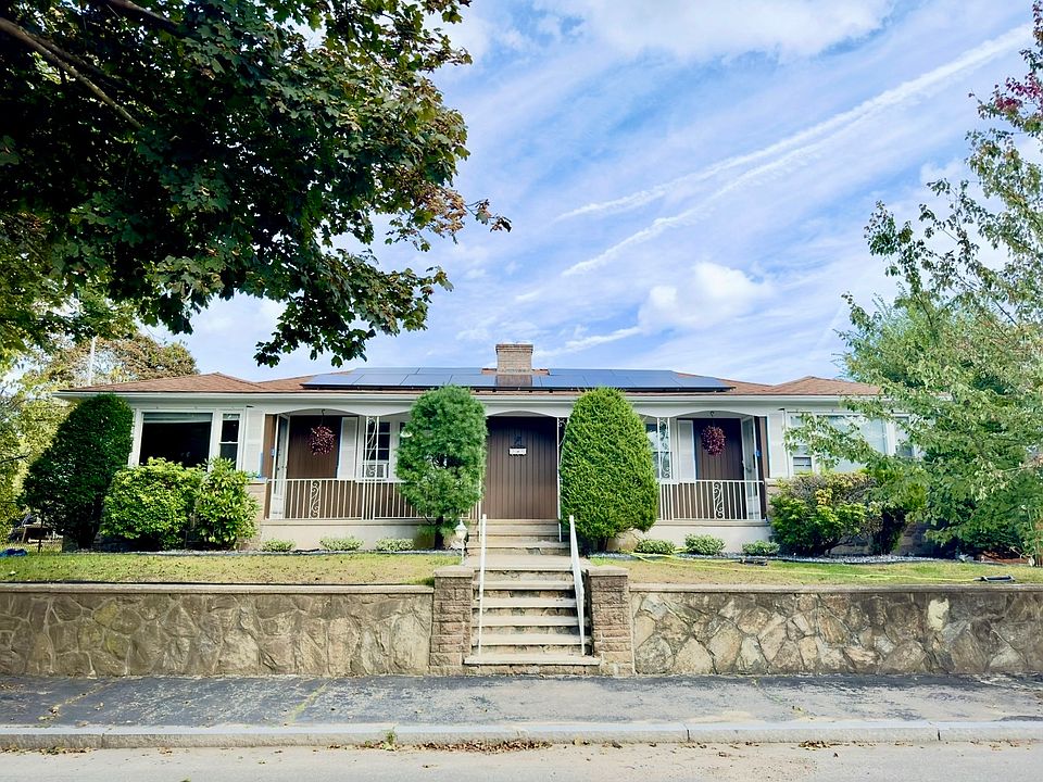 1st image of 77 Ophelia St #R