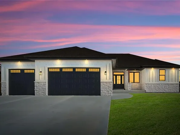 2006 Owen Dr, Pleasant Hill, MO 64080