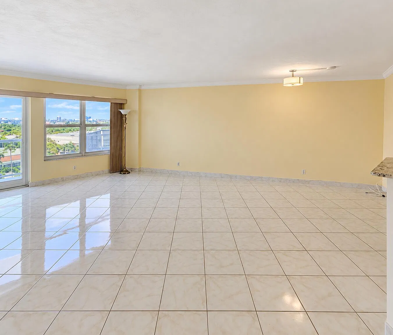 1 bed, 1.0 bath, 800 sqft, $2,450 — Photo 3