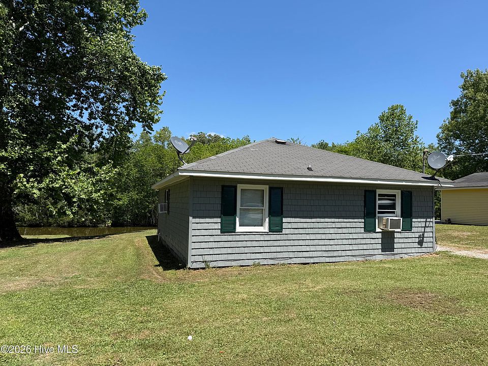 1st image of 132 Bluegill Circle