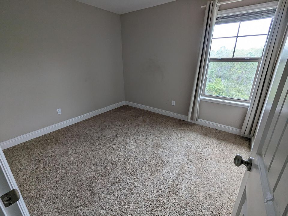 1st image of 10750 Sunset Ridge Ln #3
