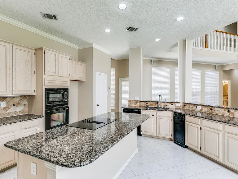 7309 Cody Ct — Photo 14