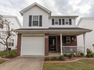 6728 Arbor Creek Dr, Louisville, KY 40228