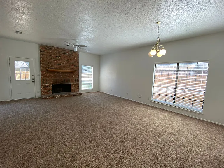 7904 Steppington Dr — Photo 2