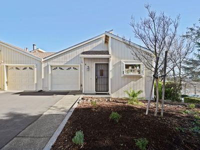 30 Acorn Circle, Petaluma, CA, 94952