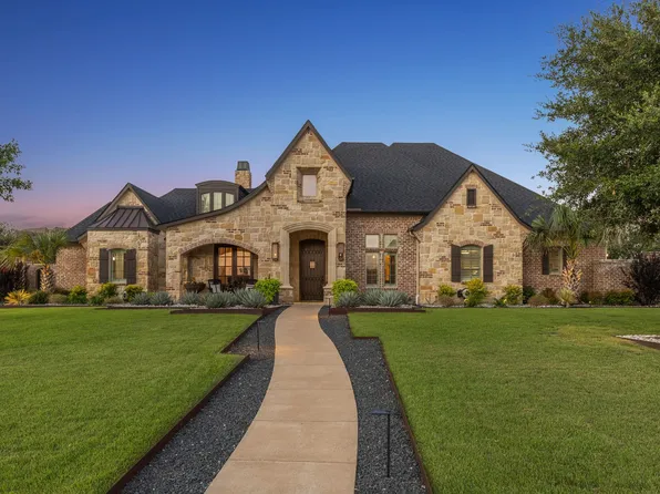 149 Yorkshire Dr, Heath, TX 75032