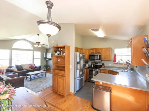 508 Honeysuckle Dr, New Castle, CO 81647