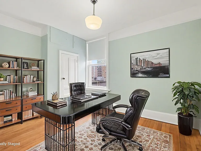 506 Wentworth Ave — Photo 28