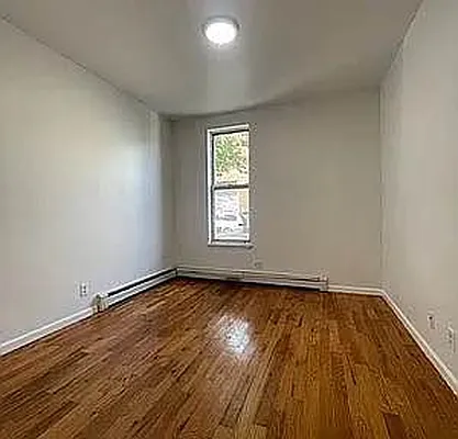 Rented by Jason A Moore, LREB | media 24