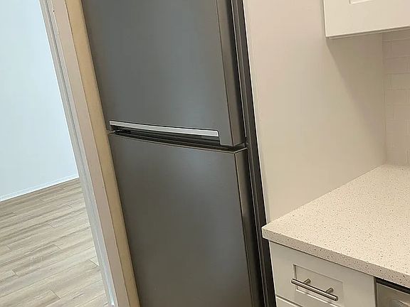 5th image of 155 W 68th St APT 2133