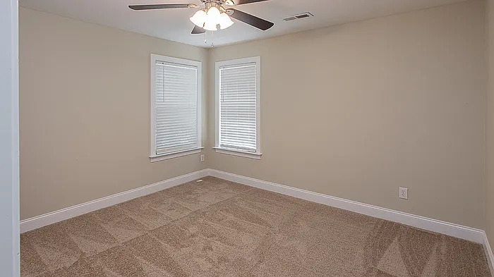 401 Hannah McKenzie Dr — Photo 25