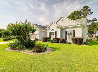 685 Meadowbrook Ln NW, Calabash, NC 28467
