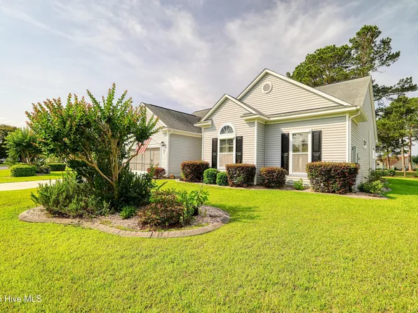 685 Meadowbrook Lane NW, Calabash, NC 28467