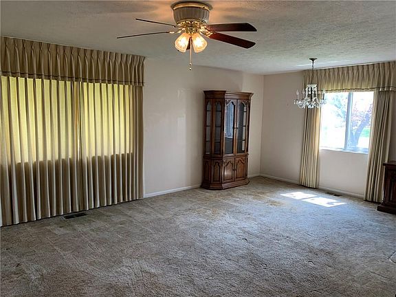 3rd image of 2428 N Constellation Dr