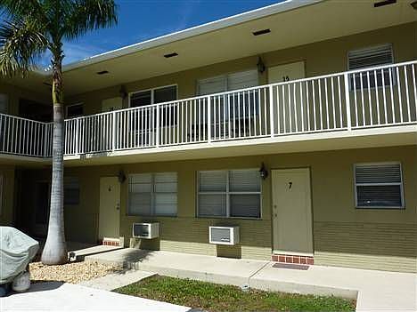 1st image of 616 Lucerne Ave APT 14