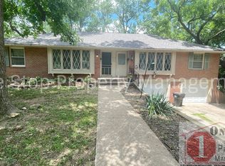 6492 Blue Ridge Blvd, Raytown, MO 64133