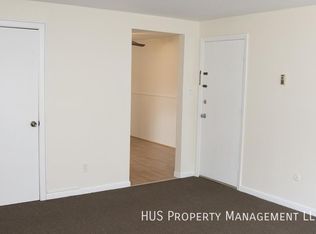 45 Marlborough St APT 2A, Cranston, RI 02910