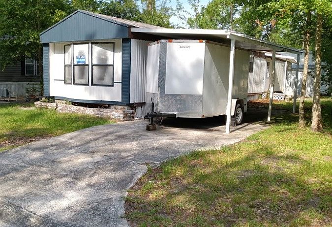 2nd image of 5010 NE Waldo Rd #104