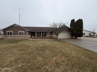 24340 Hull Prairie Rd, Perrysburg, OH 43551