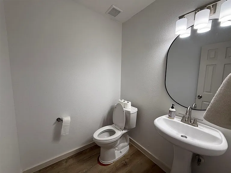 3114 Bolt St — Photo 28