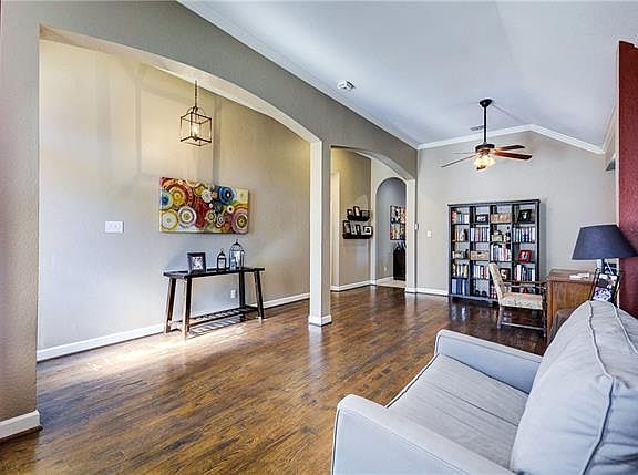 5th image of 2921 Jacobson Dr