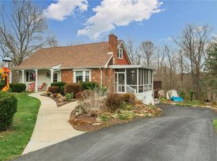 209 Virginia Dr, Beaver, PA