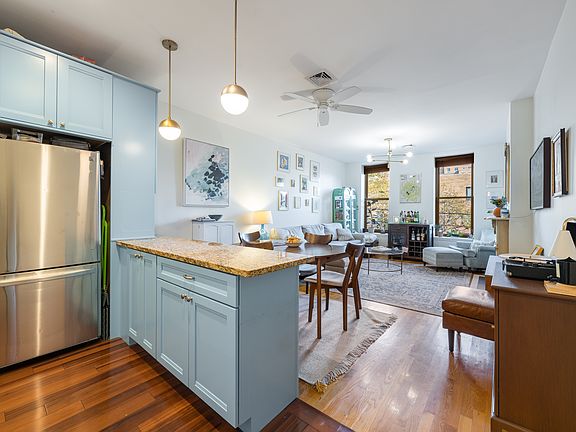 5th image of 203 Pavonia Ave APT 2L