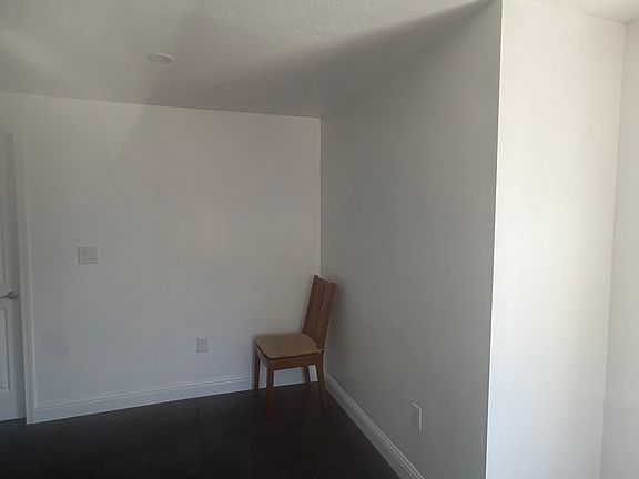 5th image of 124 Cedar Ln