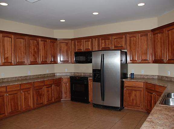 3rd image of 312 Bellwood Trl
