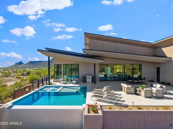 9609 N PALISADES Boulevard, Fountain Hills, AZ 85268