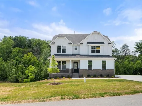 7903 Michaelis St, Greensboro, NC 27455