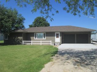327 Cpl Roger Snedden Dr, Boone, IA 50036