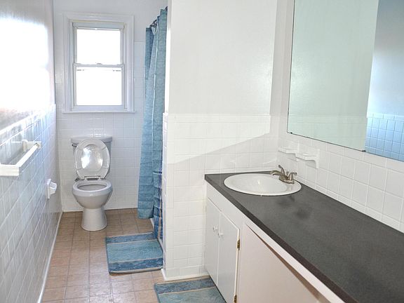4th image of 2760 Hillbrook Dr