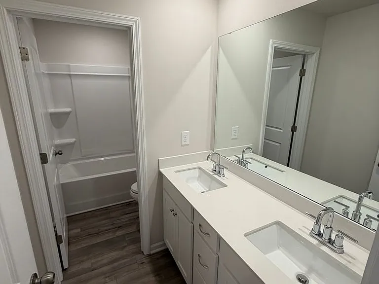18 Fernhill Ln — Photo 11