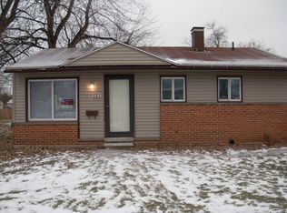 464 Bloomfield Ave, Pontiac, MI 48341