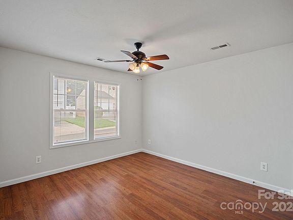 2nd image of 8630 Sawleaf Ct