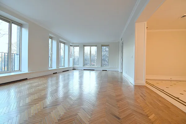 Rented by Manhattan Spaces | media 4